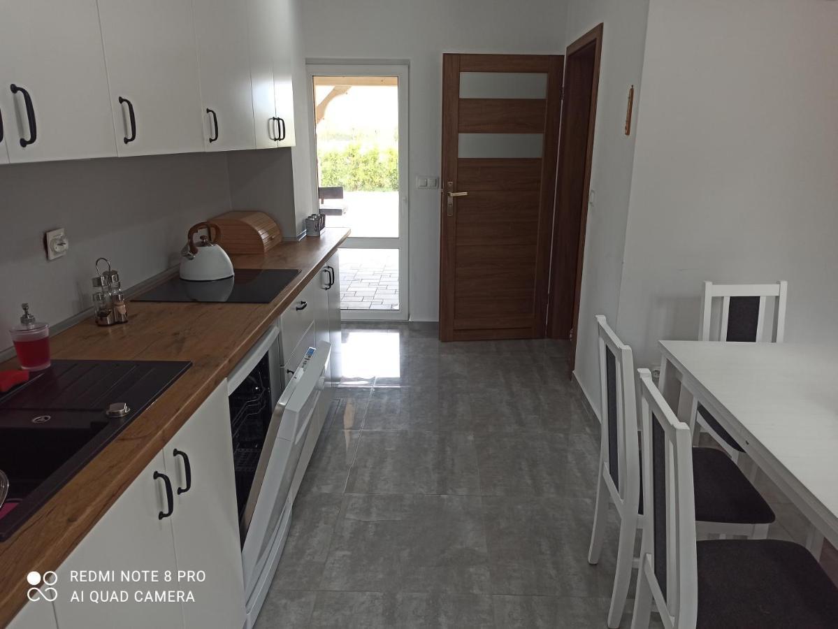 Apartament Apartameny Wiktoria I Nikola W Karwiku Pisz Zewnętrze zdjęcie