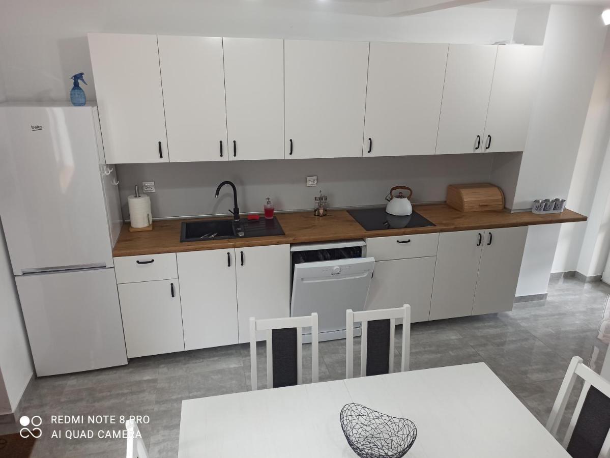 Apartament Apartameny Wiktoria I Nikola W Karwiku Pisz Zewnętrze zdjęcie