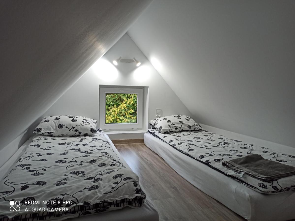 Apartameny Wiktoria I Nikola W Karwiku Pisz Zewnętrze zdjęcie