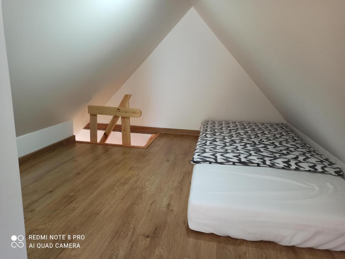 Apartameny Wiktoria I Nikola W Karwiku Pisz Zewnętrze zdjęcie