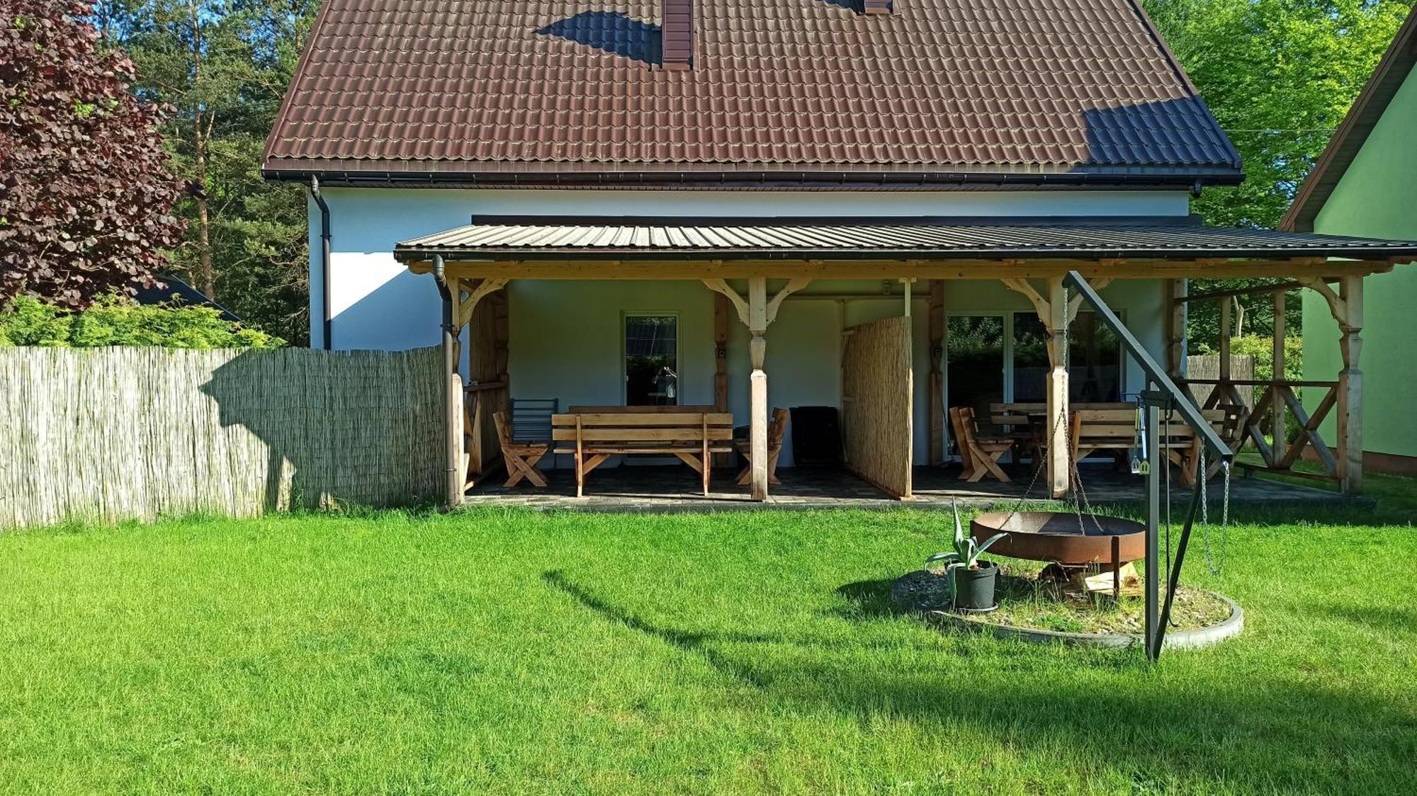 Apartameny Wiktoria I Nikola W Karwiku Pisz Zewnętrze zdjęcie